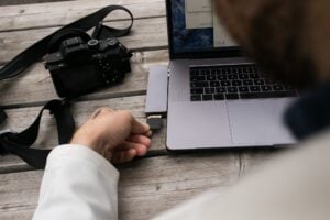 Freelance content creator use memory card adaptor